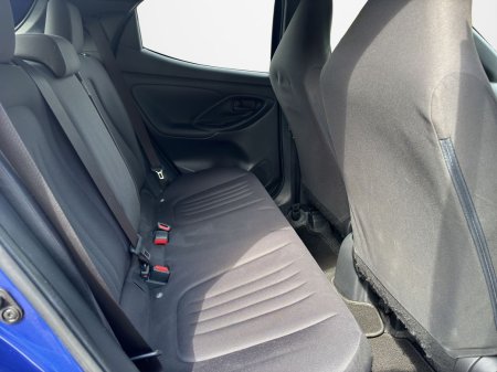 2022 Toyota Yaris - photo 13
