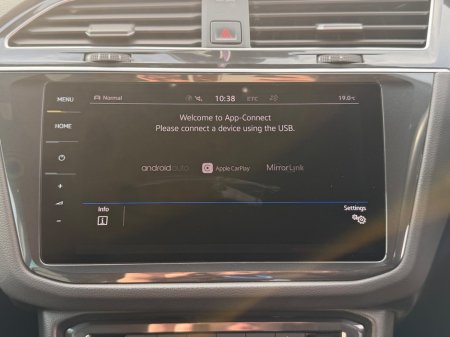 2019 Volkswagen Tiguan - photo 26
