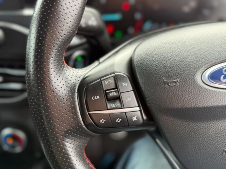 2018 Ford Focus - photo 12
