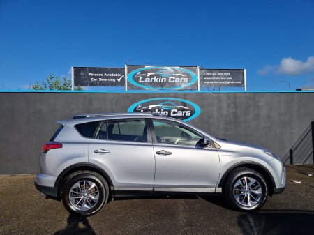 2018 Toyota RAV4 - photo 4