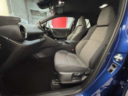 2026 Toyota C-HR - photo 6