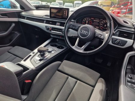 2016 Audi A4 - photo 2
