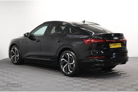 2022 Audi e-tron - photo 4