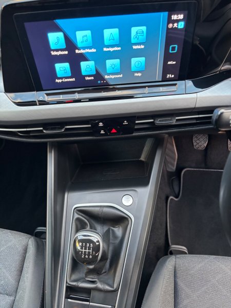 2024 Volkswagen Golf - photo 31