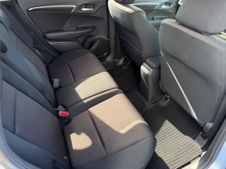 2017 Honda Fit - photo 18