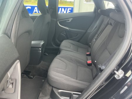 2015 Volvo V40 - photo 14