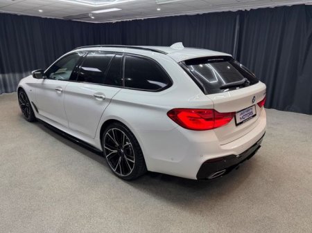 2017 BMW 5-Series - photo 19