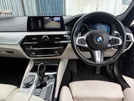 2018 BMW 5-Series - photo 8
