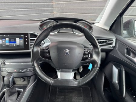 2014 Peugeot 308 - photo 11