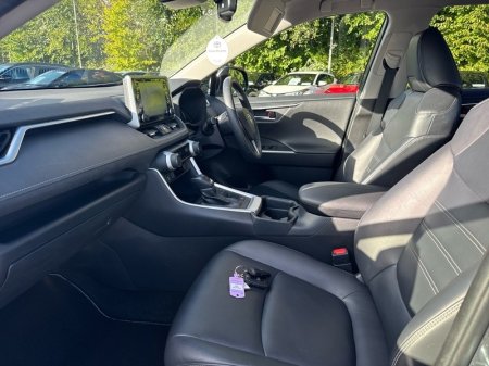 2020 Toyota RAV4 - photo 6