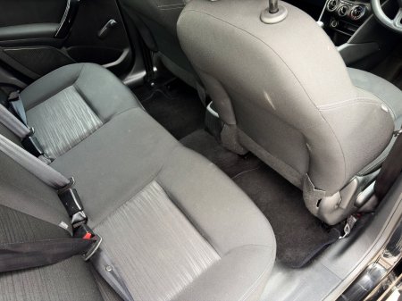 2014 Peugeot 208 - photo 5