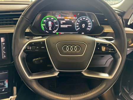2020 Audi e-tron - photo 23