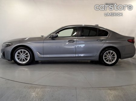 2023 BMW 5-Series - photo 6