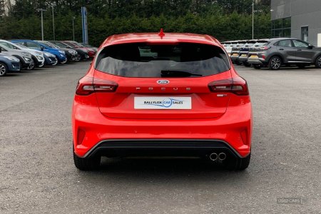2023 Ford Focus - photo 5