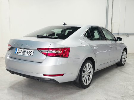 2020 Skoda Superb - photo 5