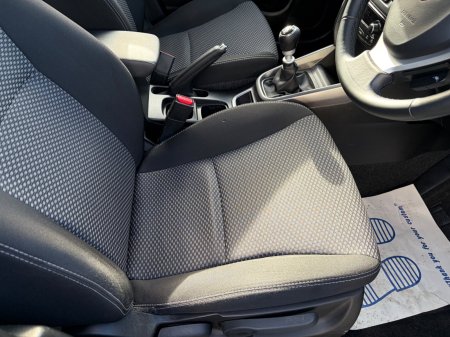 2021 Suzuki Vitara - photo 26