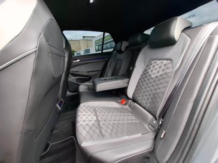 2024 Volkswagen Golf - photo 11