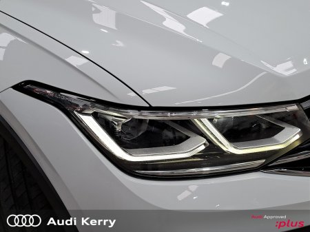 2023 Volkswagen Tiguan - photo 34