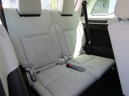 2018 Land Rover Discovery - photo 18