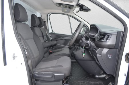 2023 Renault Trafic - photo 11
