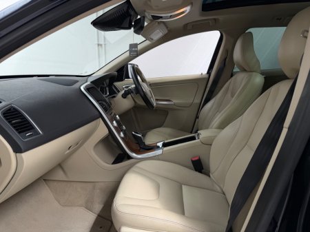 2017 Volvo XC60 - photo 20