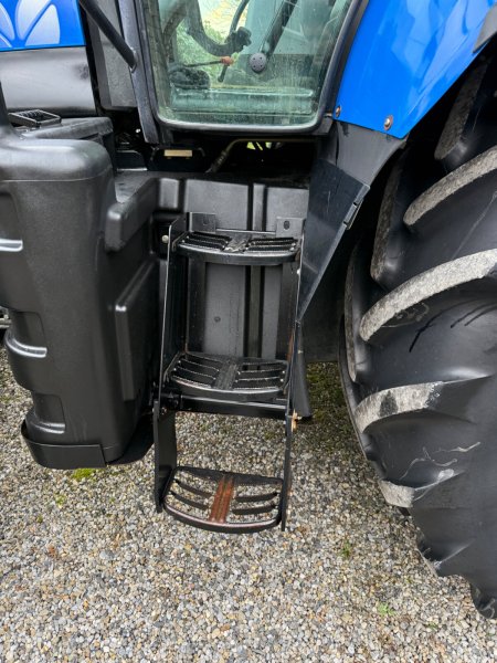 2009 New Holland T6080 - photo 15