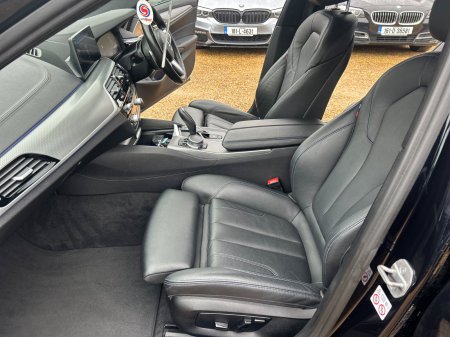 2020 BMW 5-Series - photo 14