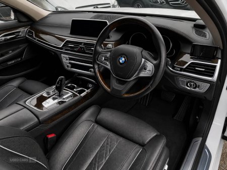 2016 BMW 7-Series - photo 10