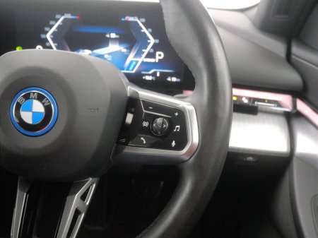 2024 BMW i5 - photo 18