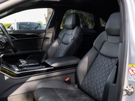 2023 Audi A8 - photo 3