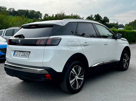 2022 Peugeot 3008 - photo 3