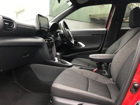2024 Toyota Yaris Cross - photo 6