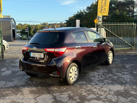 2017 Toyota Vitz - photo 6