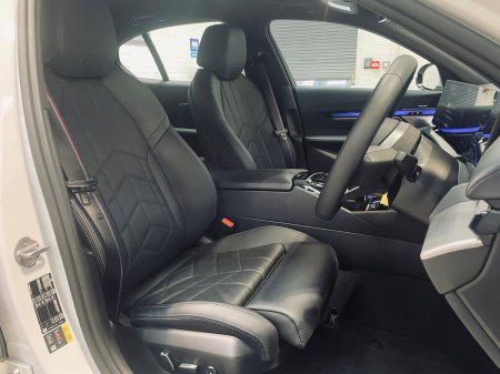 2024 BMW i5 - photo 10