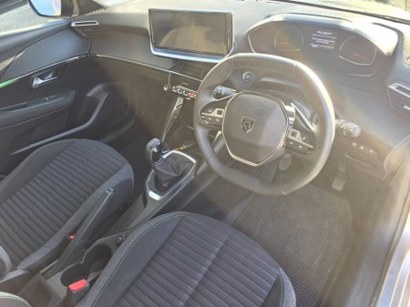 2025 Peugeot 208 - photo 8