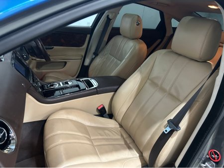 2016 Jaguar XJ - photo 8