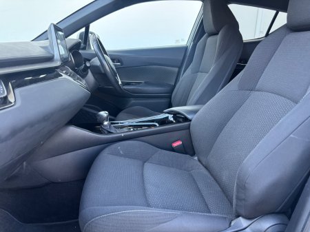2019 Toyota C-HR - photo 5