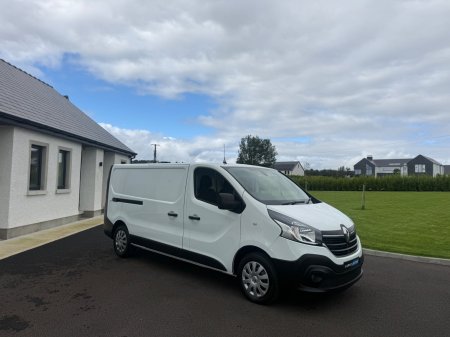 2021 Renault Trafic - photo 3