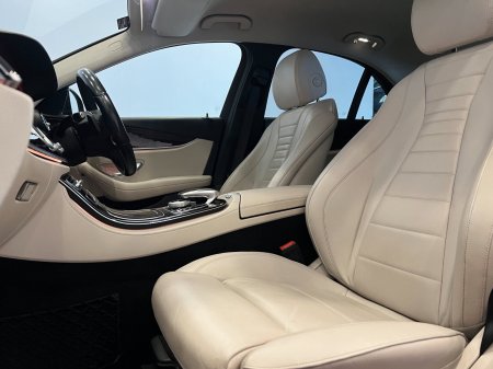 2020 Mercedes-Benz E-Class - photo 22