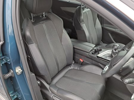2023 Peugeot 5008 - photo 16