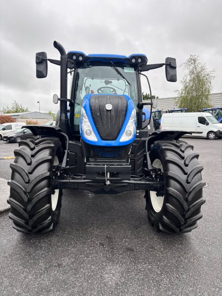 0 New Holland T6.180 - photo 2