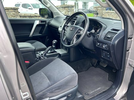 2022 Toyota Land Cruiser - photo 18