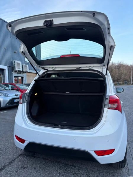 2020 Hyundai ix20 - photo 14