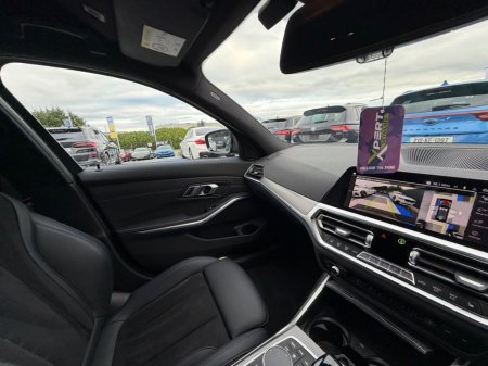 2021 BMW 3-Series - photo 26