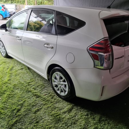 2020 Toyota Prius - photo 4