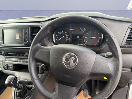 2023 Vauxhall Vivaro - photo 10