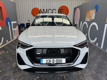 2023 Audi e-tron - photo 2