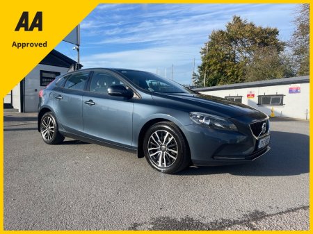 2017 Volvo V40 - photo 18