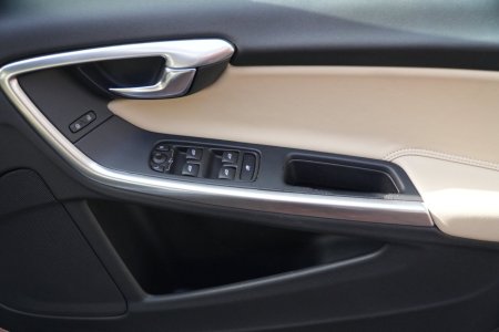 2017 Volvo S60 - photo 10