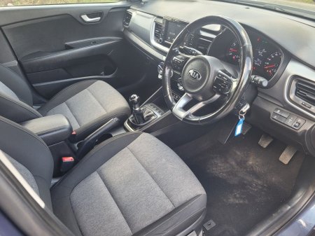 2020 Kia Stonic - photo 9